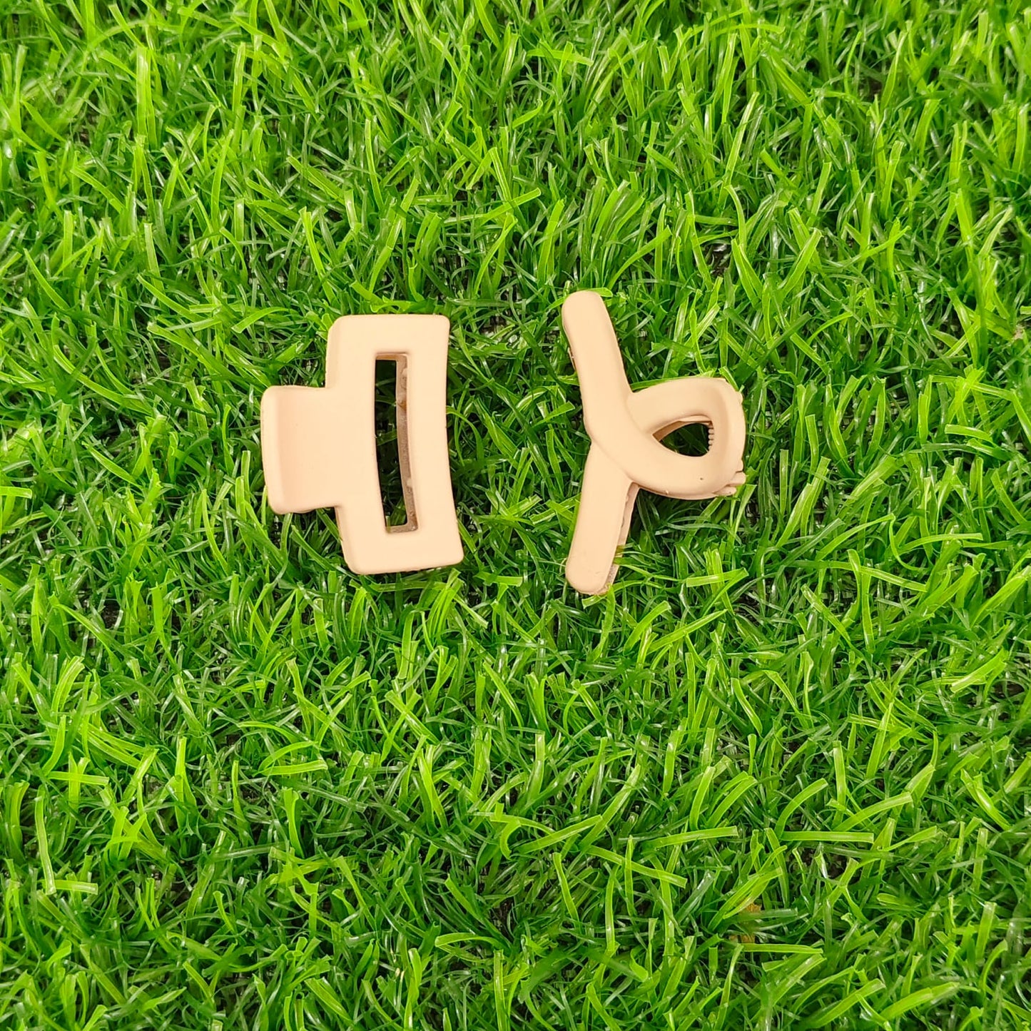 Clips 1pcs Rs-5