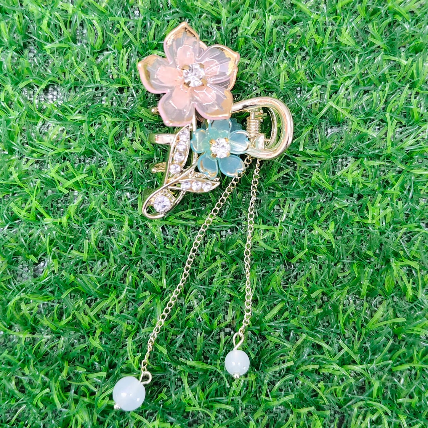 Hair Clips Rs -100