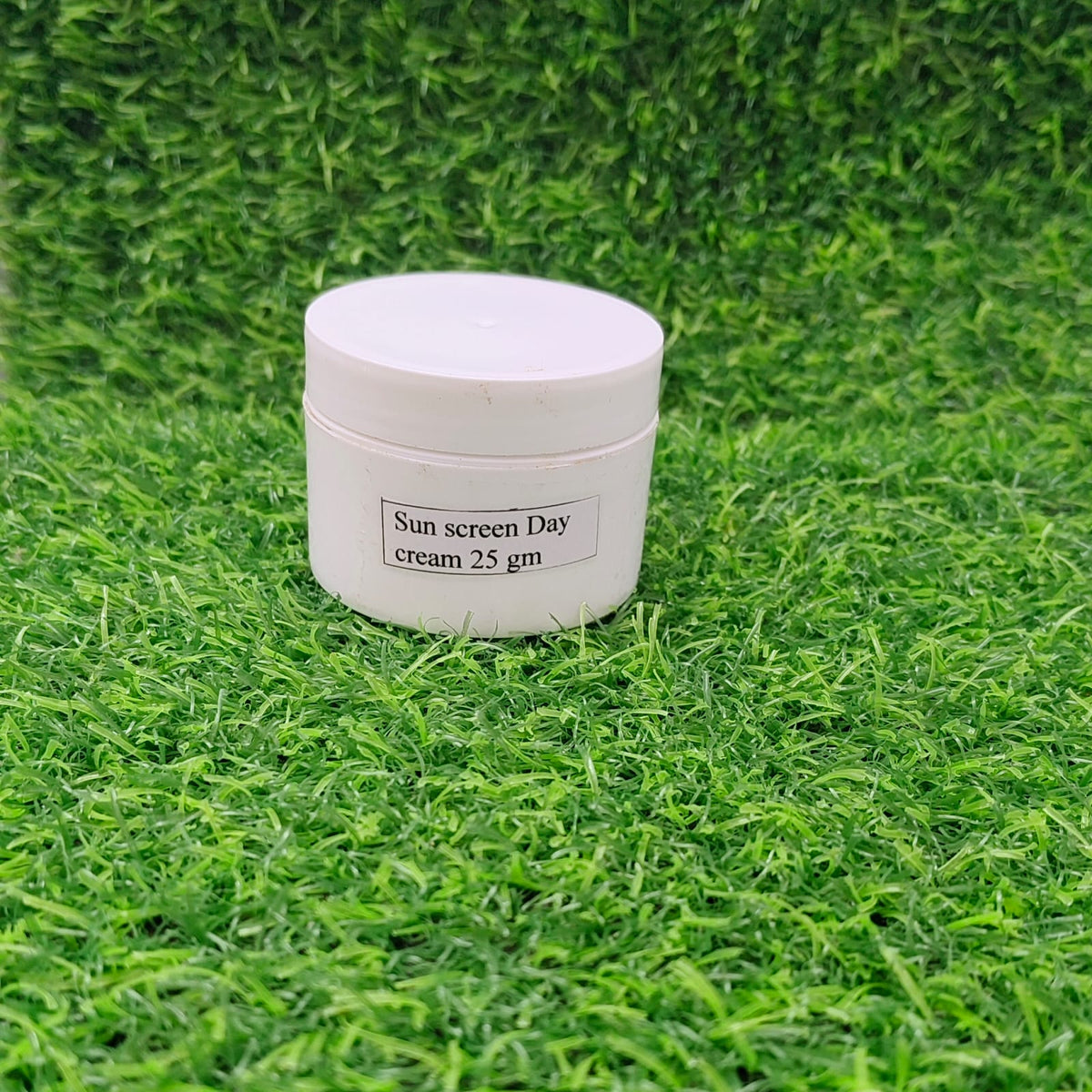 Sun Screen 25g Rs -130