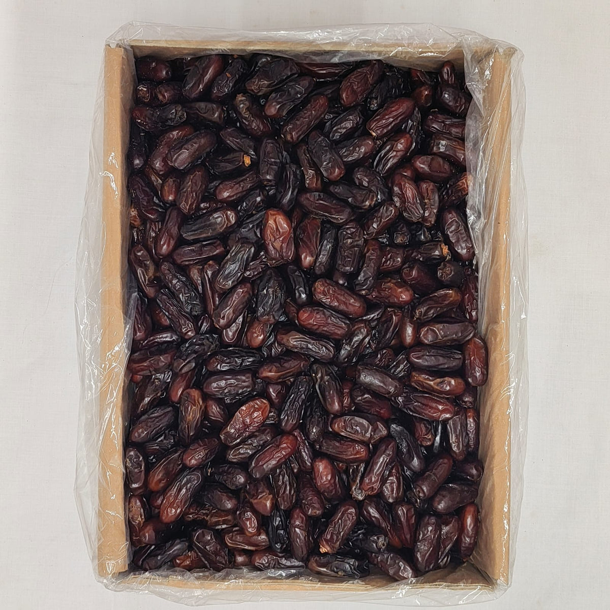 Black Dates 5kg Box-Rs.2500
