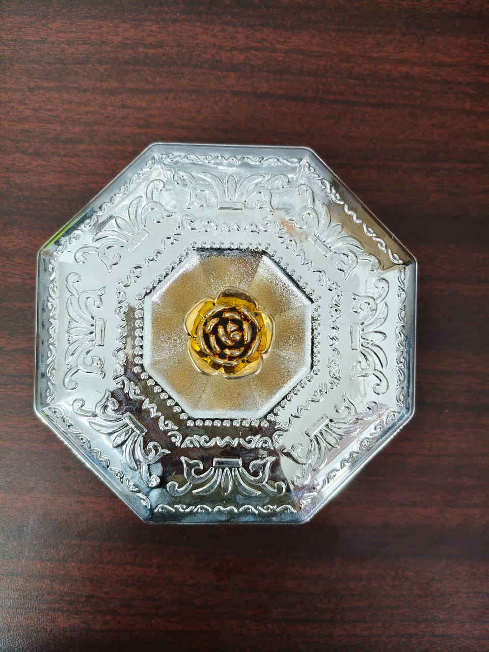 Gift box No.4 Rs.399