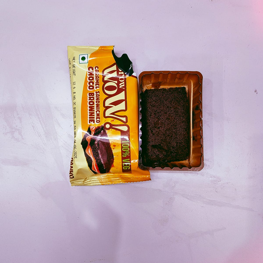 Caramel sandwiched choco brownie 1 pcs- Rs 20