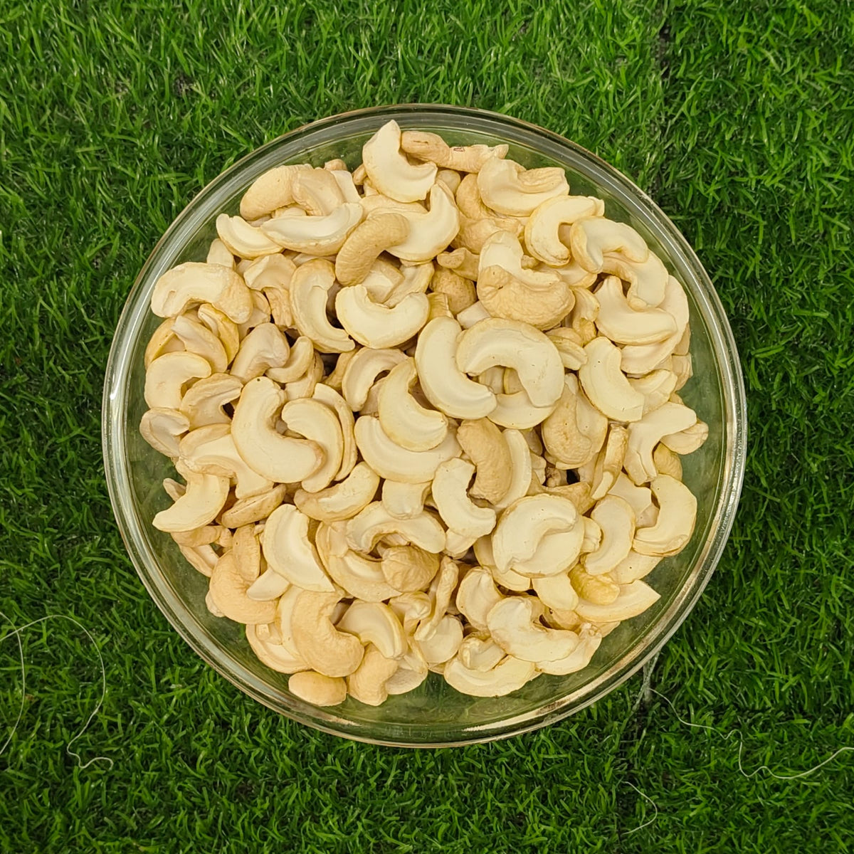 Cashew 1/2 Split 1 kg Rs-1000