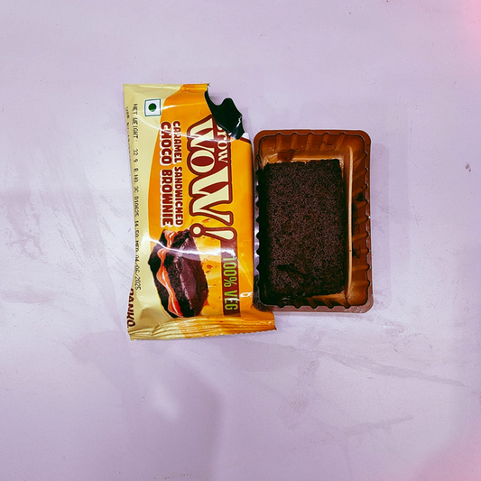 Caramel sandwiched choco brownie 1 pcs- Rs 20